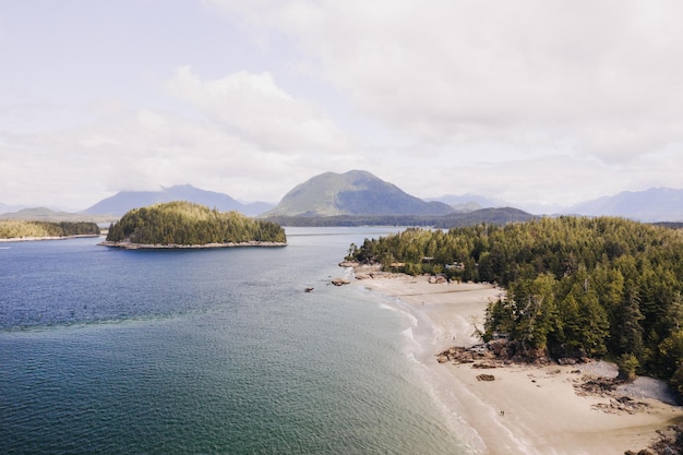 Hermoso paisaje de una Reserva del Parque Nacional Pacific Rim en Bamfield, Canadá