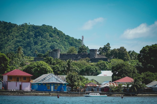 Hermoso panorama en la isla de Banda Central Maluku Indonesia