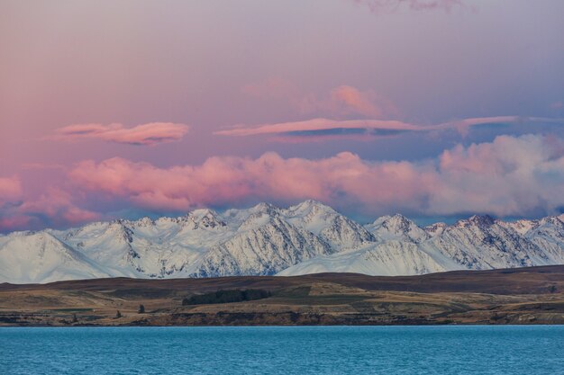 Hermosos paisajes naturales en el Parque Nacional Mount Cook, Isla del Sur, Nueva Zelanda