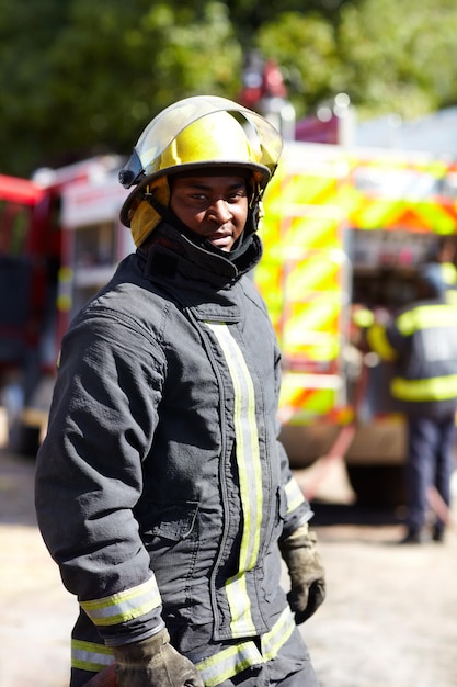 Ocupación de emergencia casco de rescate uniforme bombero bombero adulto  bombero persona de seguridad