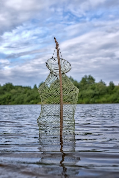 herramienta de red para almacenar el pescado capturado durante la pesca