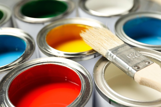 Foto herramientas para arte y reparación - pintura, pintura en lata