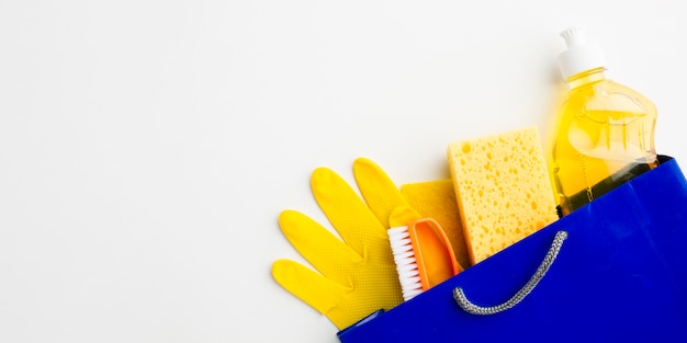 Foto herramientas sanitarias en bolsa copia espacio