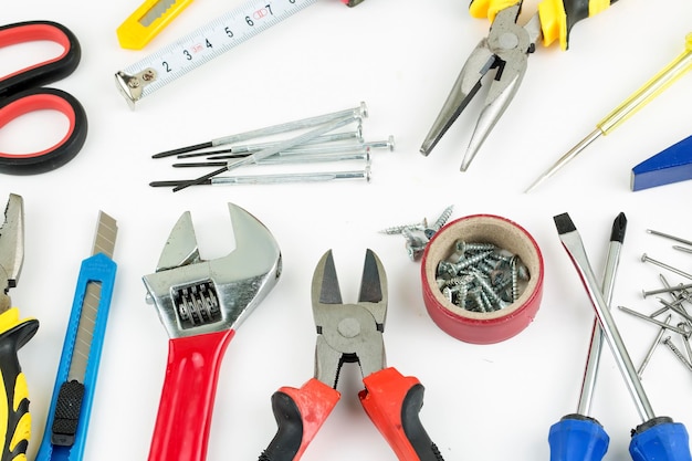 Foto herramientas de trabajo industrial, conjunto de herramientas aisladas