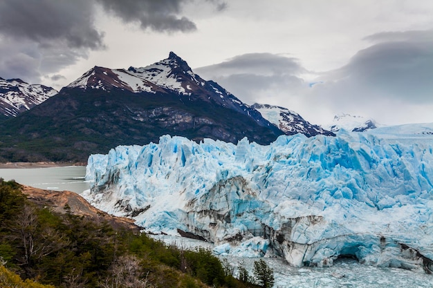 Hielo azul Glaciar Perito Moreno Patagonia Argentina