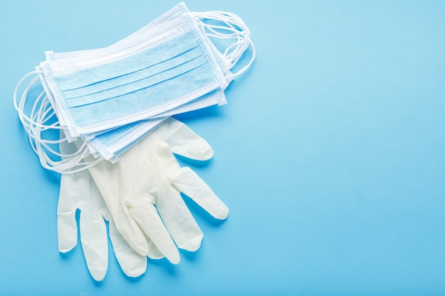 Higiene de manos, guantes de goma protección facial de cirujano médico para trabajadores médicos, médicos enfermeros.