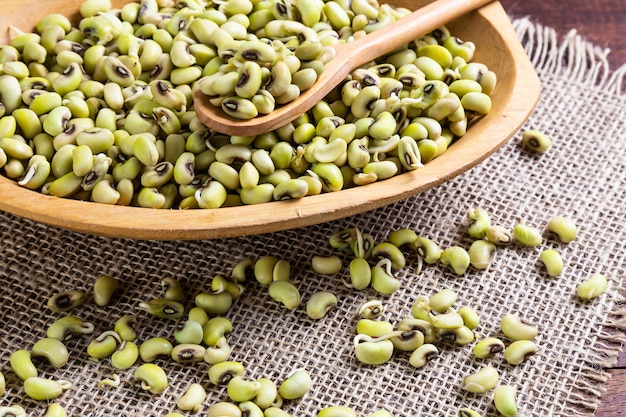 Foto hilo verde - comida típica del noreste con aceite de dende