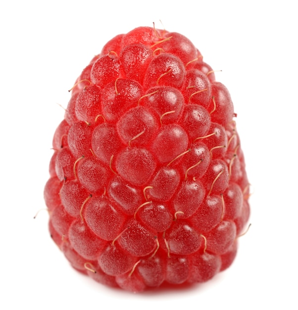 Himbeeren auf einem weißen