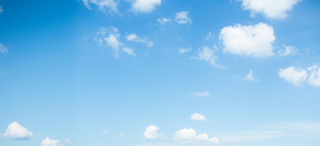 Foto himmel blauer hintergrund paronama web wolkiger sommer winter saison tag licht schönheit horizont frühling brigth gradient ruhe abstrakt hintergrund luft natur ansicht tapeten landschaft cyan farbe umwelt
