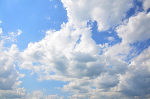 Himmel und Cloudscape Hintergrund Lage in Sangkhlaburi in Kanchanaburi Thailand