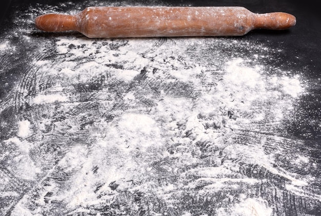 Hintergrund backen Auf dem dunklen Tisch