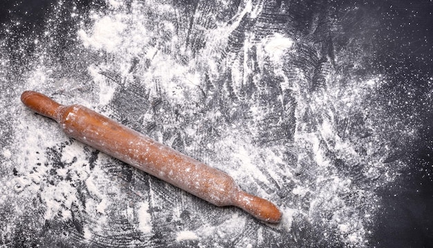 Hintergrund backen Auf dem dunklen Tisch