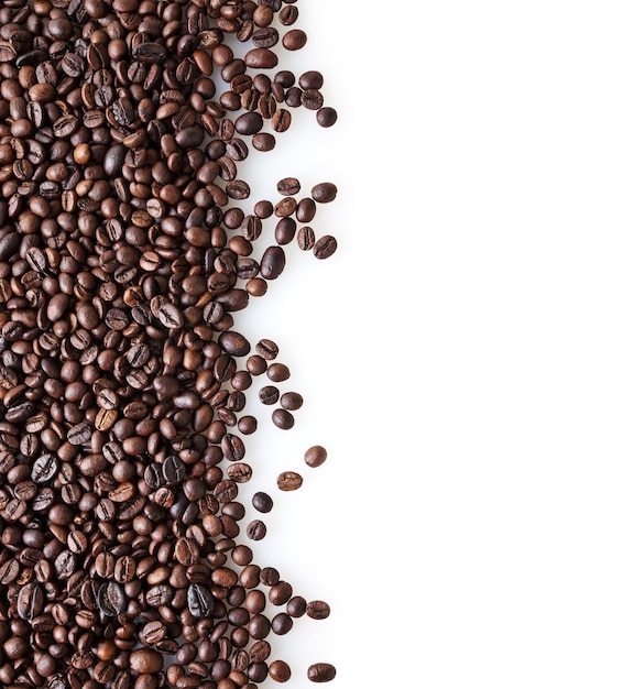 Hintergrund der gerösteten Kaffeebohnen mit Kopienraum