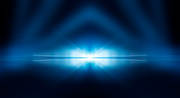 Hintergrund der leeren Bühnenshow. Neonlicht und Lasershow. Laser futuristische Formen auf einem dunklen Hintergrund. Blaues Neonlicht, symmetrische Reflexion
