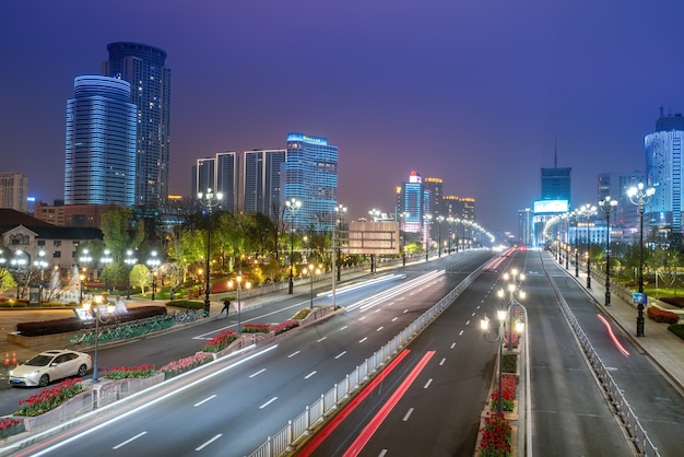 Hintergrund der Straßen- und Gebäudegruppe der Stadt Ningbo