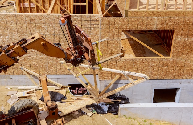 Hochbau, Holzrahmenstruktur am neuen Grundstücksentwicklungsstandort