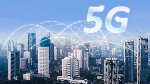 Hochhäuser mit drahtlosen 5G-Netzwerksystemen