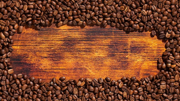 Hochwertige detaillierte Textur von Kaffee und Holz.