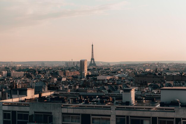 Foto hochwinkelansicht der stadt gegen den himmel beim sonnenuntergang