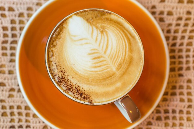 Foto hochwinkelansicht des cappuccinos