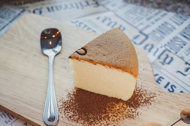 Foto hochwinkelansicht des desserts auf dem tisch