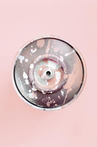 Foto hochwinkelansicht des getränks vor rosa hintergrund