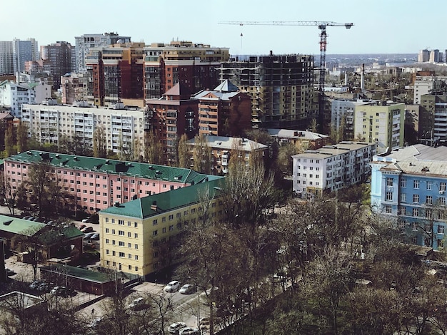 Foto hochwinkelansicht von gebäuden in der stadt