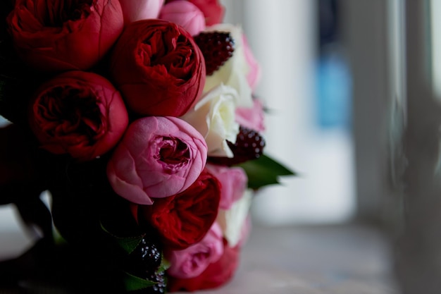 Hochzeit Brautstrauß in rot rosa weißHochzeitsblumen Hochzeitsartikel und Accessoires