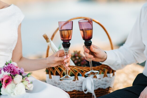 Hochzeitsgläser für Wein und Champagner aus Kristall