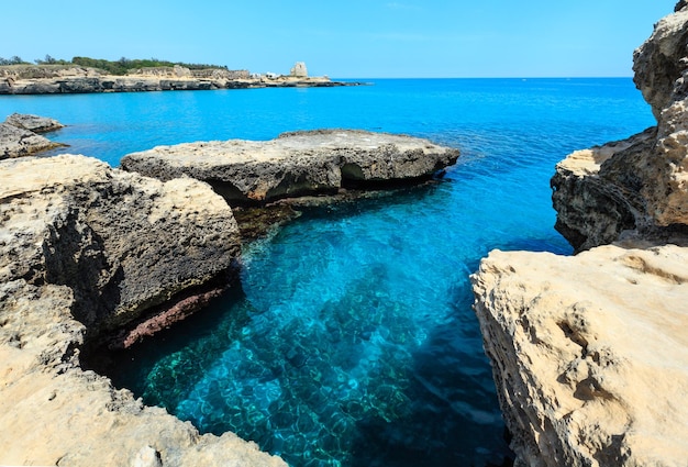 Höhle Grotta della Poesia Roca Vecchia Salento Küste Italien