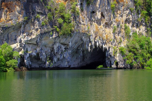 Höhle in Krabi