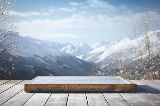 Hölzerne Plattform auf dem Hintergrund der schneebedeckten Berge 3D-Rendering