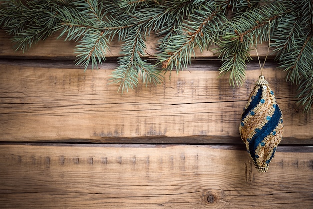 Hölzerner Weihnachtshintergrund. Kopieren Sie Platz