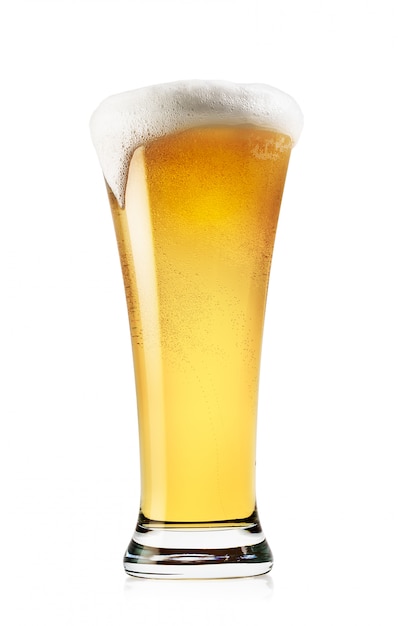 Hohes Glas helles Bier mit Schaum