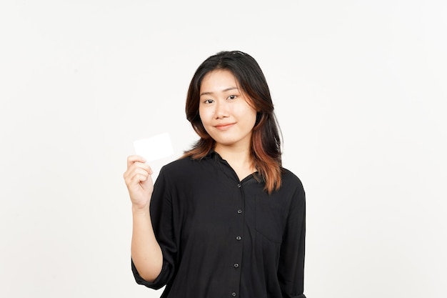 Holding leere Bankkarte oder Kreditkarte der schönen asiatischen Frau, Isolated On White Background