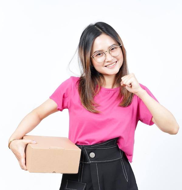 Holding-Paket-Box oder Karton der schönen asiatischen Frau, Isolated On White Background