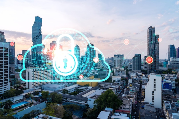 Holograma de Cadeado na paisagem urbana panorâmica do pôr do sol de Bangkok Ásia O conceito de inteligência de segurança cibernética Multi exposição