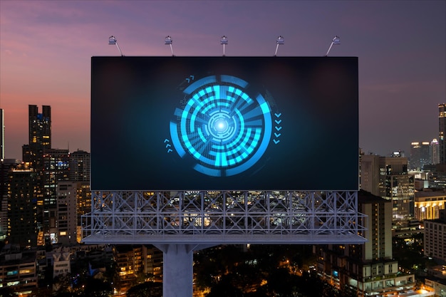 Holograma de fluxo de informações na estrada outdoor panorama noturno vista da cidade de Bangkok O maior centro tecnológico do Sudeste Asiático O conceito de ciência de programação