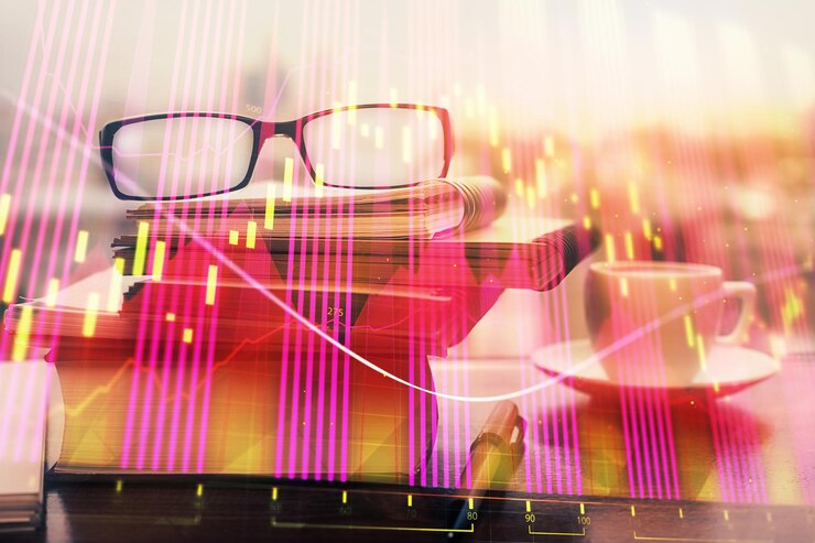 Foto holograma gráfico financiero con gafas en el fondo de la mesa concepto de negocio doble exposición