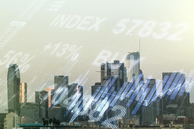 Holograma de gráfico financiero virtual abstracto en el fondo del horizonte de Los Ángeles forex y concepto de inversión Multiexposición