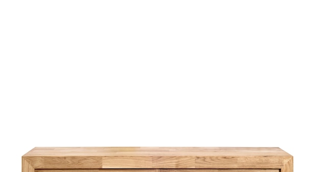 Holz-Tischoberfläche isoliert über weißem Hintergrund Massivholzmöbel aus der Nähe