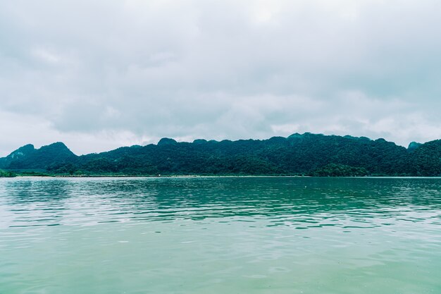 Holzbrücke bei Talet Bay in Khanom, Nakhon Sri Thammarat Touristenreise-Wahrzeichen in Thailand