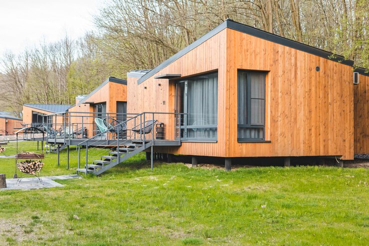 Holzhaus mit gemütlichem Platz für Grillkopien