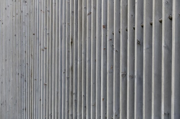 Holzplatten an der Wand des Hauses als Hintergrund 1