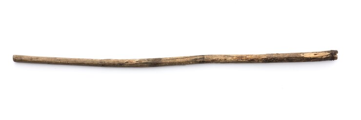 Holzstab auf weißem Hintergrund isoliert