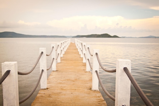 Holzstegweg auf Coron Island, Philippinen