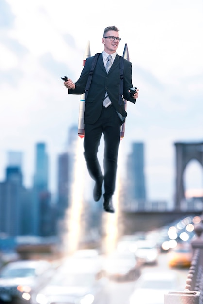 Foto hombre de cohete de negocios de tiro completo