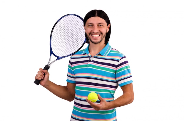 Hombre jugando al tenis aislado en blanco