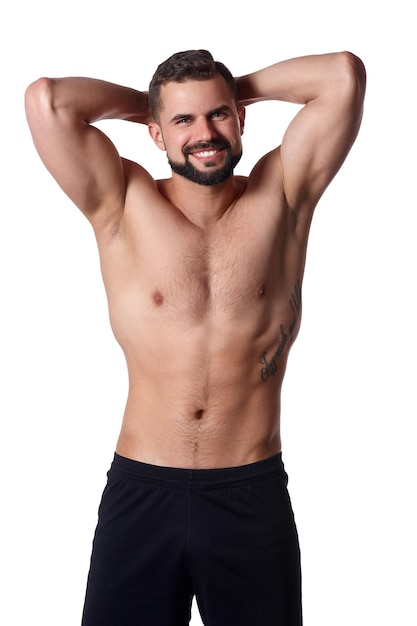 Hombre musculoso guapo sobre fondo aislado muestra su concepto de deporte de cuerpo de deportistas de cuerpo