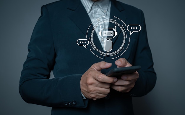 Hombre de negocios que usa un teléfono inteligente con ChatGPT Chat Bot Sistema de IA Inteligencia artificial chatbot aplicación de robot Chat GPT